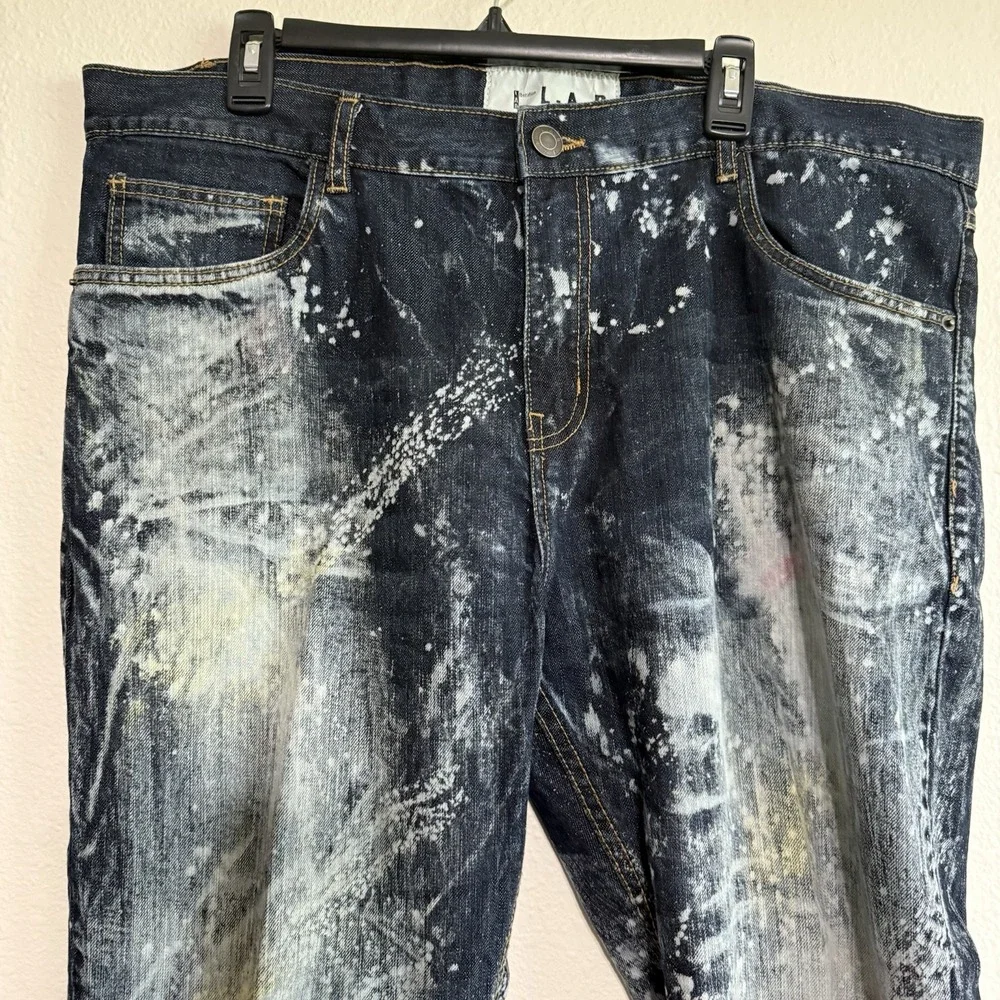 LAB Liberation A Bleu Jeans 40x32 Mens Slim Straight Distressed Splatter Bleach‎